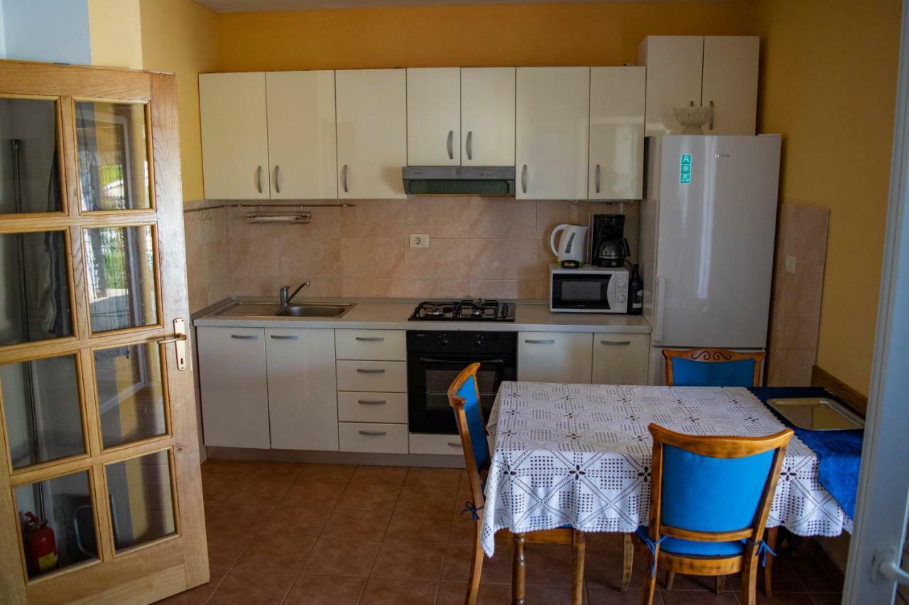 Kuca Za Odmor Dijana Villa Gornje Selo Buitenkant foto